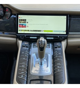 Android Apple Car Porsche Panamera