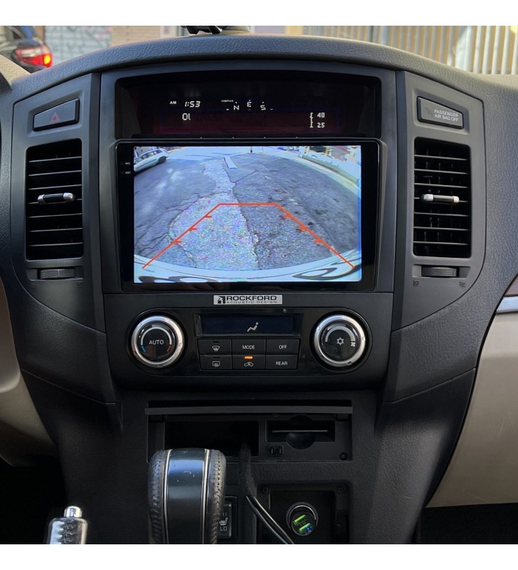 Mitsubishi Pajero | Car Tablet | Audio Elite