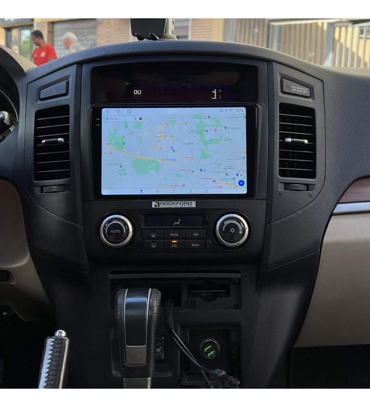 Mitsubishi Pajero | Car Tablet | Audio Elite