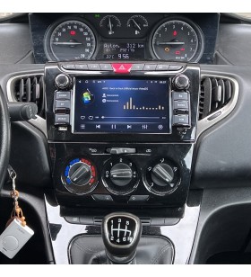 Android Apple Car Lancia Y