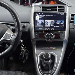 Android Apple Car Toyota Verso