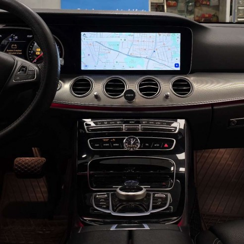 Android Apple Car Mercedes Classe E