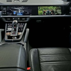 Android Apple Car  Porsche Cayenne