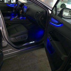 Ambient Light blu Lexus NX 350h - lato passeggero